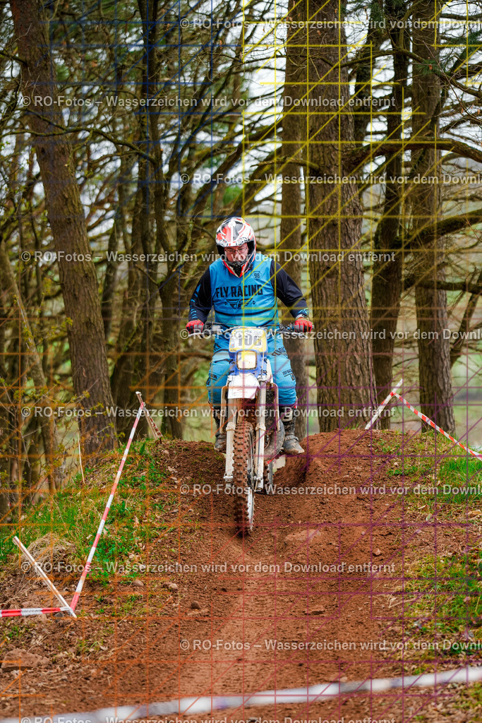 4 Lauf Mernes-1188 | Sportfotografie von RO-Fotos: Motorsport, Motocross, Enduro, Laufveranstaltungen und Triathlon. Professionelle Fotos von Sportlern und Events. - Realisiert mit Pictrs.com