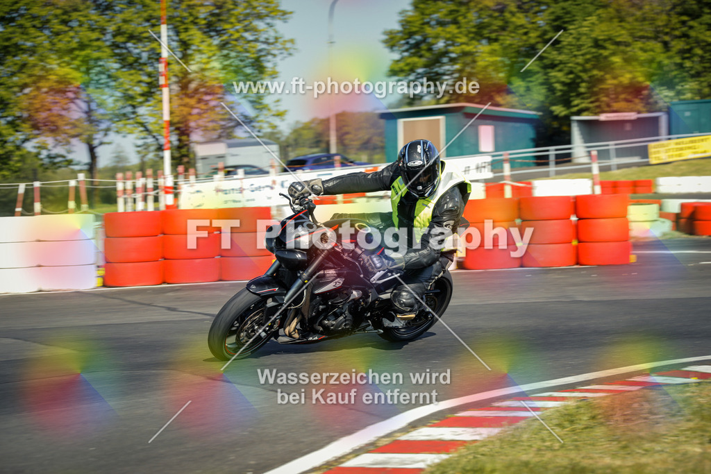 OBK_Mai_Volker_Adam-10093 | Hier findet Ihr Bilder von Touristenfahrten auf der Nürburgring Nordschleife oder von anderen Veranstaltungen die ich besucht habe. Viel Spass beim Durch Schauen 