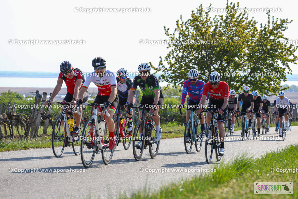 IMG_1376 | @sportshot_your_pictrs #yourpictures#roadtowm2029 #nrm #neusiedlerseeradmarathon #neusiedlersee #neusiedlerseetourismus #burgenland #mörbisch #nrm26 #burgenlandtourismus #voglundco #poweredbyburgenlandtourismus #radsport #rad #marathon #ucigranfondo #visitburgenland #ucigranfondoworldseries