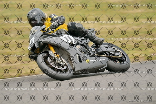 25bt05-1355 | markuskiefer.com - Realisiert mit Pictrs.com