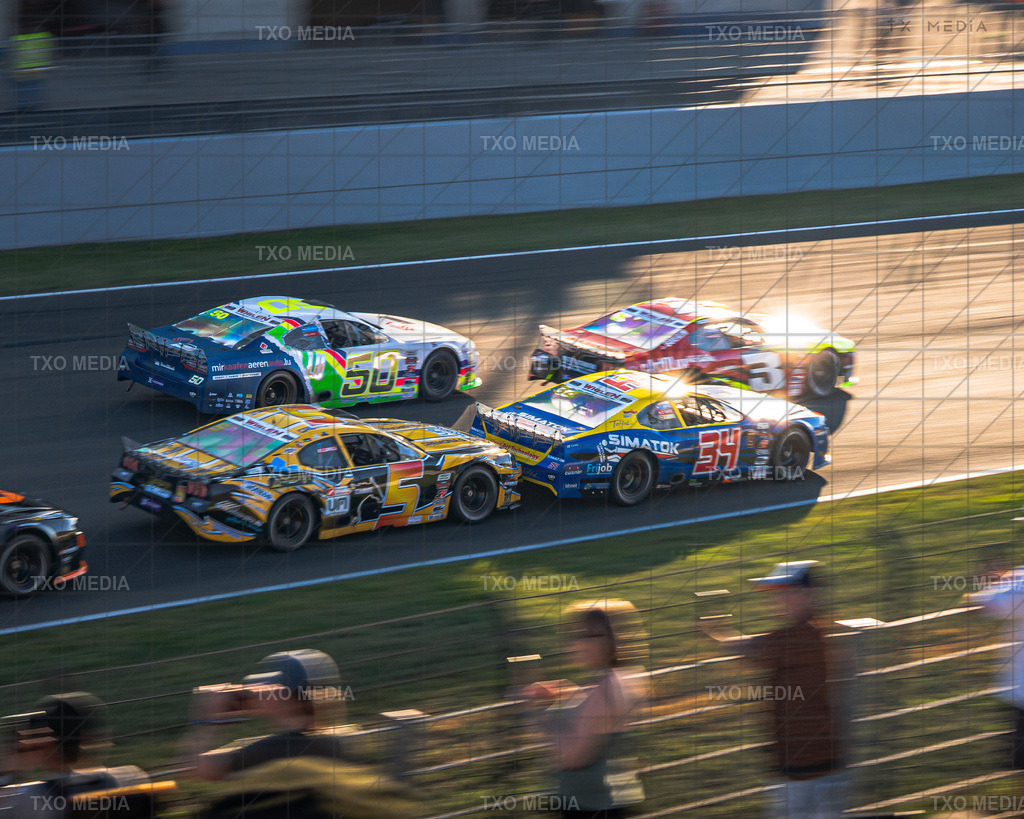 EURONASCAR OSCHERSLEBEN | Exklusive Motorsport-Fotografie aus Leipzig von TXO Media – für Rennfahrer, Teams & Sponsoren. Sausemuth liefert starke Bilder, die Emotion zeigen. Jetzt buchen & glänzen! - Realisiert mit Pictrs.com