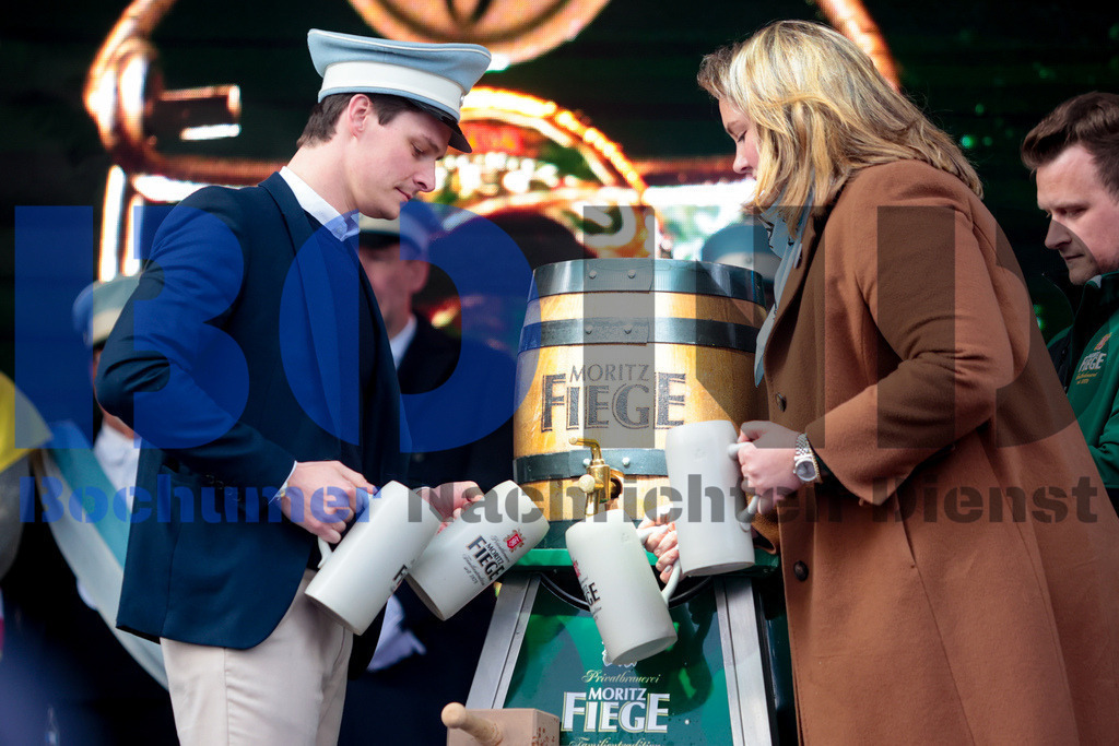 Maiabendfest 2024 {date} -  | {headline}



(Foto: Sebastian Sendlak / BOND)

 - Realisiert mit Pictrs.com