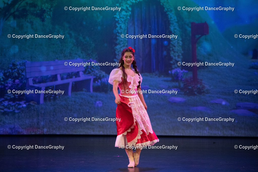 GPHY2135 | DanceGraphy - Realisiert mit Pictrs.com