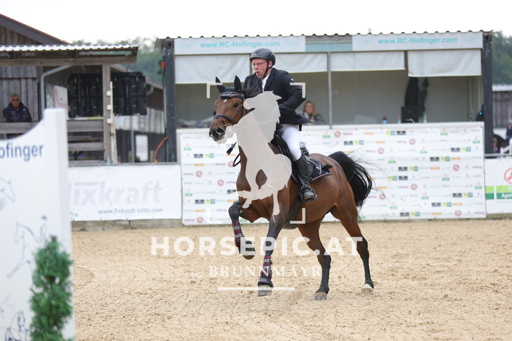 0P6A5835 | Willkommen bei Brunnmayr - Design & Fotografie – Ihrem Spezialisten für Reitturniere und Pferdeveranstaltungen in Oberösterreich, Salzburg und Bayern! Seit über 17 Jahren sind wir leidenschaftlich dabei.