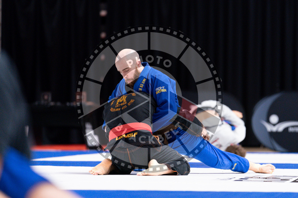 20241013PBB3960 | Athletes compete during the AJP Tour Europe Continental Jiu-Jitsu Amateurs & Masters Championship on October 13, 2024 in Almere near Amsterdam, Netherlands. © Chiara Dazi / photoblackbelt