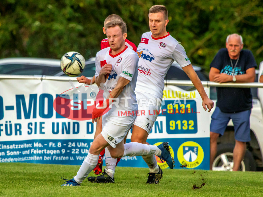 TSV Grafenstein - SK Maria Saal | Fabian Temmel (TSV Grafenstein #22) Thomas Pirker (SK Maria Saal #18) Senad Huseinbasic (SK Maria Saal #4) TSV Grafenstein - SK Maria Saal am 02.08.2022 in Grafenstein
(Sportplatz), AUSTRIA, (Photo by Ernst Krawagner sport-fan.at),  - Realisiert mit Pictrs.com