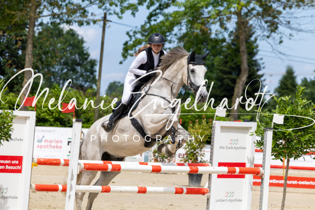 7I8A2745 | melanie-engelhardt-photography - Realisiert mit Pictrs.com