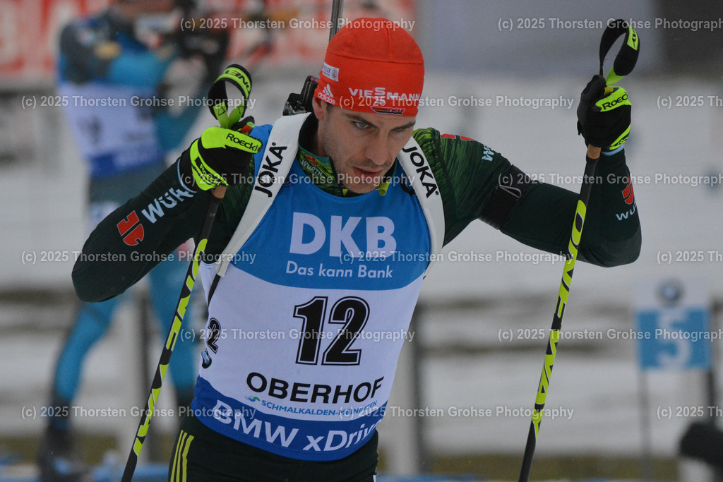 IBU WC Biathlon Oberhof 2018 | PEIFFER Arnd (GER) verlaesst den Schiessstand; IBU WC Biathlon Oberhof 2018, 12,5 km Verfolgung der Männer am 06.01.2018 in der DKB Ski Arena in Oberhof, (Deutschland) - Realisiert mit Pictrs.com