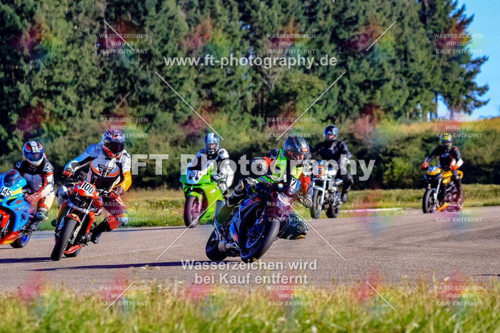 007-1204 | Hier findet Ihr Bilder von Touristenfahrten auf der Nürburgring Nordschleife oder von anderen Veranstaltungen die ich besucht habe. Viel Spass beim Durch Schauen 