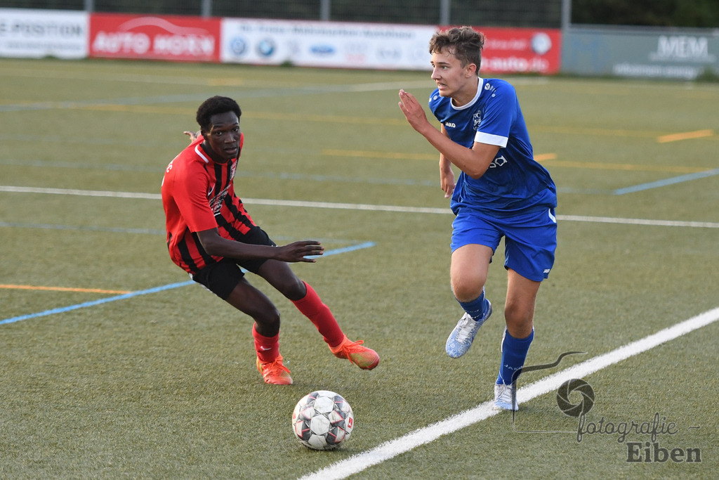 FC Rastede-Heidmühler FC | B-Jugend Bezirkspokal; FC Rastede (blau)-Heidmühler FC (rot) am 16.08.2023; in Rastede (Sportanlage Köttersweg), Photo: Philip Eiben 2023 - Realisiert mit Pictrs.com