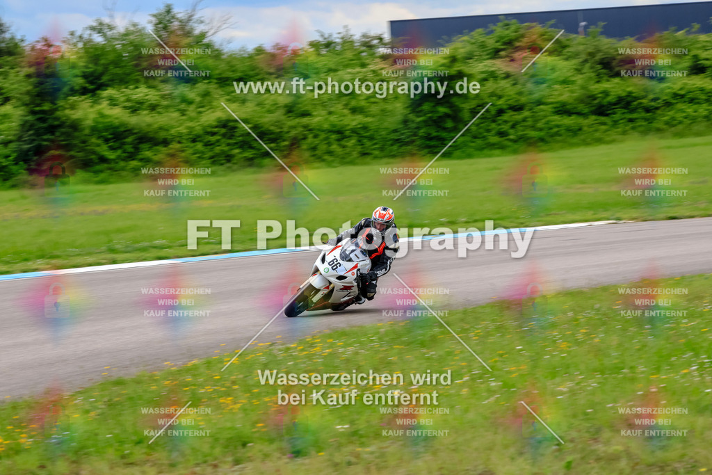 MotoTeam-3560 | Hier findet Ihr Bilder von Touristenfahrten auf der Nürburgring Nordschleife oder von anderen Veranstaltungen die ich besucht habe. Viel Spass beim Durch Schauen 