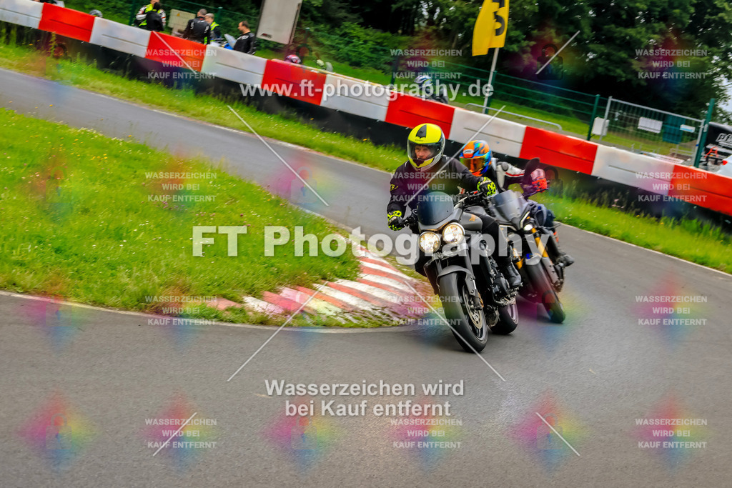 VBK-7436 | Hier findet Ihr Bilder von Touristenfahrten auf der Nürburgring Nordschleife oder von anderen Veranstaltungen die ich besucht habe. Viel Spass beim Durch Schauen 