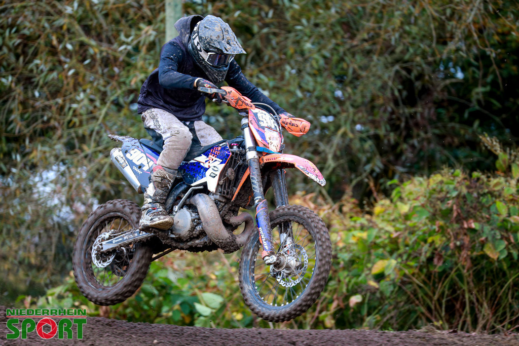 OpenTrack2024_Sonntag_Hobbyfahrer_020 | Bildergalerie von Sport-Ereignissen aber auch von weiteren spannenden Dingen - nicht nur vom Niederrhein. In Anlehnung an den bekannten Spruch von Hanns Dieter Hüsch heißt das Motto: "Niederrhein ist überall".  - Realisiert mit Pictrs.com