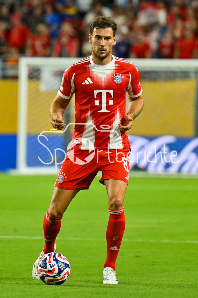 FC Bayern München - Boca Juniors | am Ball Leon GORETZKA (FC Bayern Muenchen 8) / Einzelfoto / Freisteller / FIFA Club World Cup: FC Bayern Muenchen - Boca Juniors, Hard Rock Stadium am 20.06.2025 / NOT FOR SALE IN USA