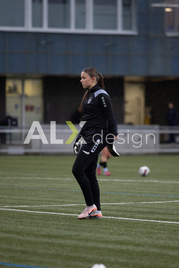 Fußball I Frauen I Saison 2025-2026 I AXA Women's Super League | Women I 14. Spieltag I Grasshoppers Club Zürich - FC Luzern I 14.02.2026 | 41 Yara Zwyssig (CH) (GC Zürich) – Tor - Realisiert mit Pictrs.com