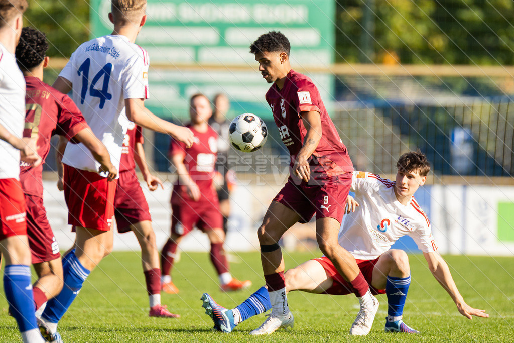 20250928_Picselweb-Fotografie_1R3_2139 | Spielszenen aus dem Spiel VfL Güldenstern Stade - Rotenburger SV. Ergebnis 0:3 - Realisiert mit Pictrs.com