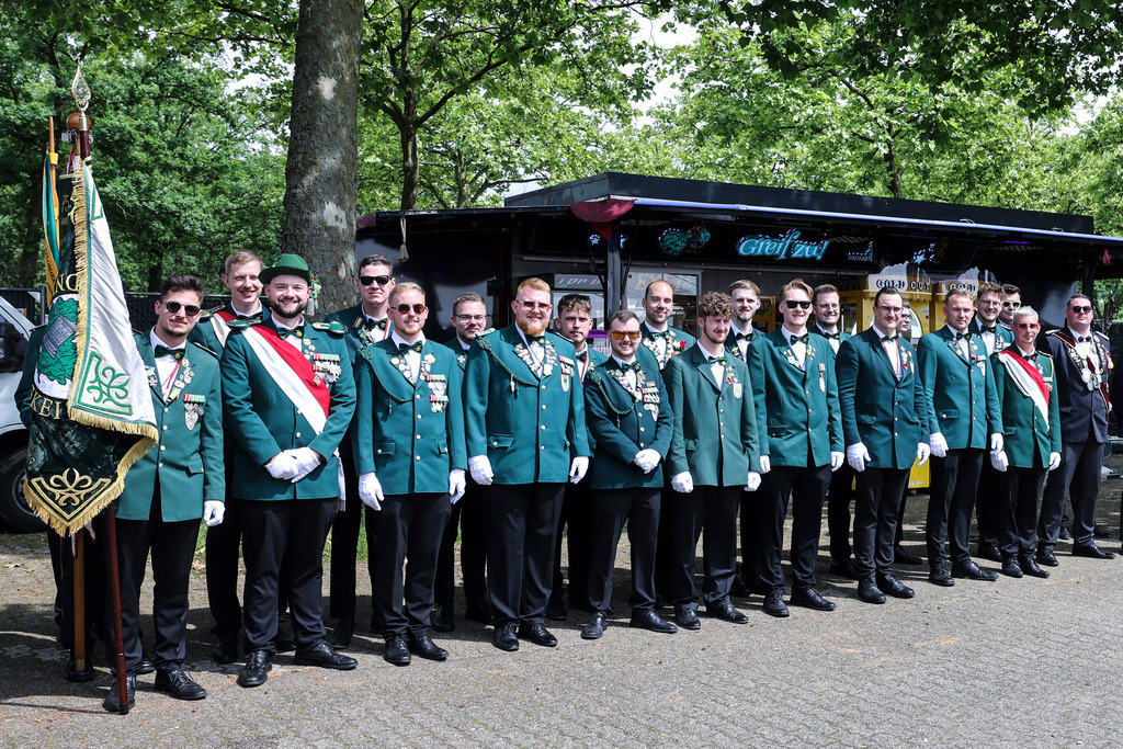 top-top.de 240601-079 | Foto, Video, Fotografie, Videografie, Fotobox, DJ, Discjockey, Musik, Musikbox, Veranstaltung, Photobooth, Amazon, Ebay, Buchtipp, Bestseller, Autor, Verlag, Buch, Wesel, Hamminkeln, NRW, Dinslaken, Rees, Drohne, Hochzeit, Party, Fotobox, Wesel, Fotograf