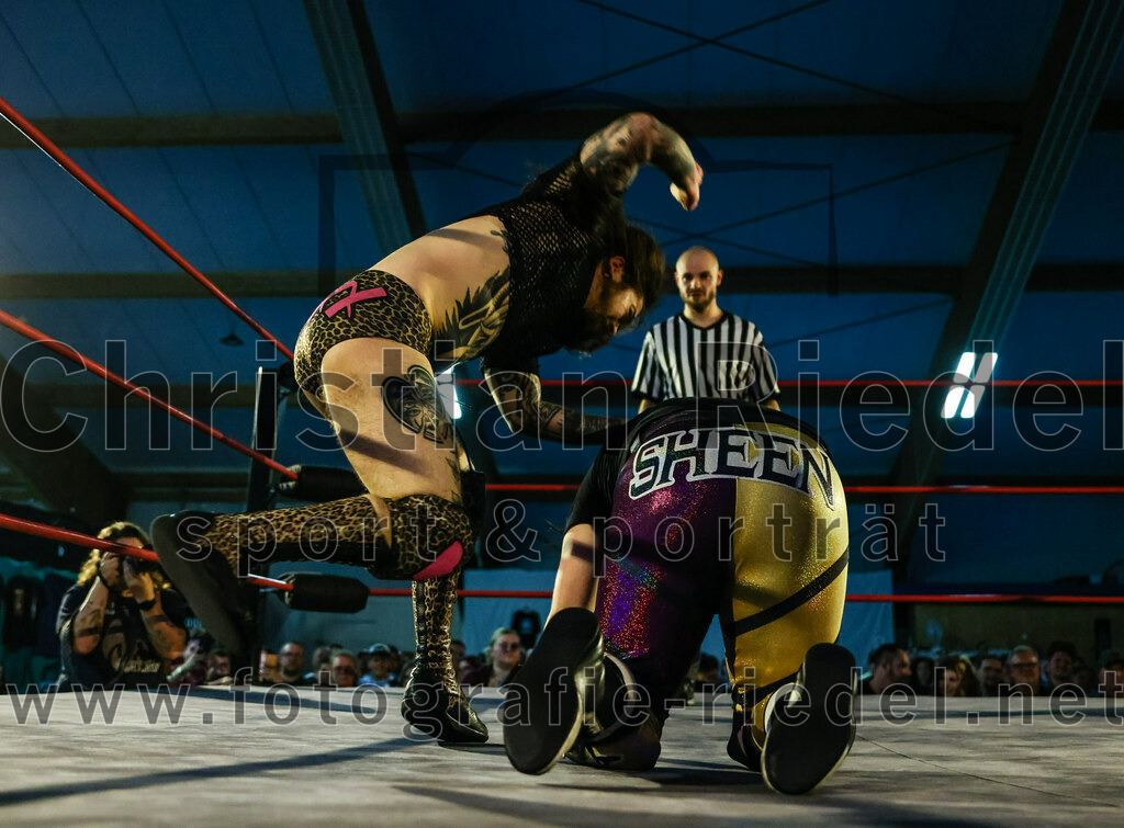 2023-08-12_030_EWS_Wrestling_ERDING | Erding, Deutschland, 12.08.2023:
Wrestling, Saison 2023, EWS Wrestling ERDING

Foto: Christian Riedel / fotografie-riedel.net