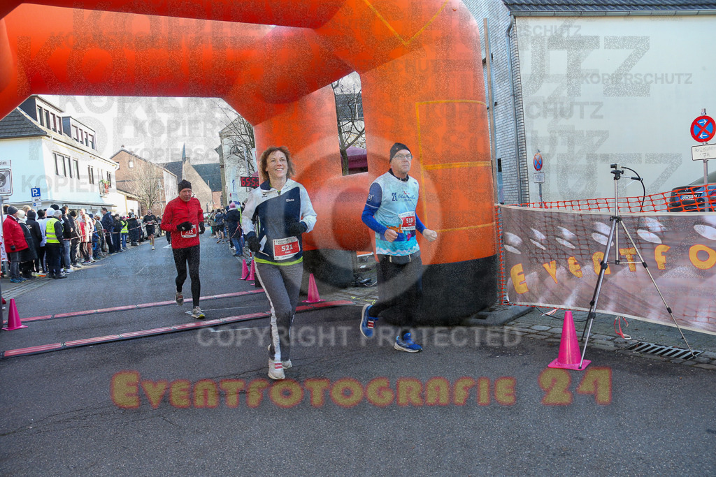 241201_1242_EX1_3144 | Sportfotografie im Rhein-Sieg Kreis, Köln, Bonn, NRW, Rheinland Pfalz, Hessen, etc. Unser Tätigkeitsfeld umfasst den Laufsport vom Volkslauf über den Marathon, Duathlon, Triathon bis zum Ultralauf wie Kölnpfad Ultra oder Schindertrail.