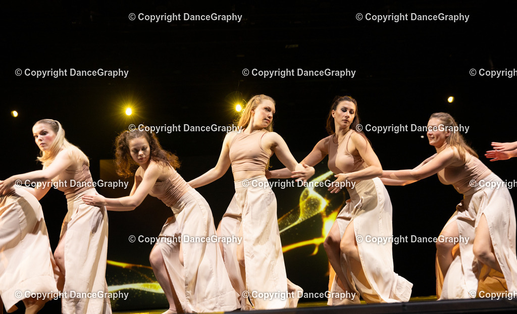 GPHY4171 | DanceGraphy - Realisiert mit Pictrs.com