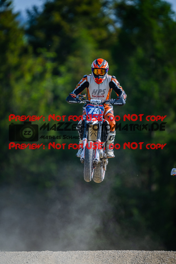 MaZZes_FotoMatrix_230528_0190 | SENIOR