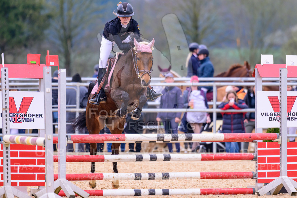 10042026-Mammendorf-Prfg16-0589 | Fokus Hufschlag Fotografie - Realisiert mit Pictrs.com