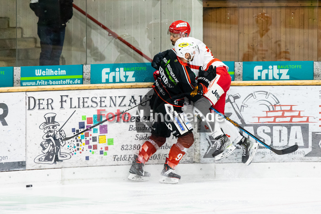 Bayernliga Eishockey, TSV Peißenberg MIners gegen TEV Miesbach am 6.11.2022 in Peißenberg | Bayernliga Eishockey, TSV Peißenberg MIners gegen TEV Miesbach am 6.11.2022 in Peißenberg