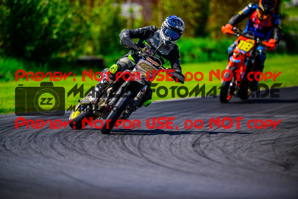 MaZZes_FotoMatrix_240714_6007705_4877 | S2