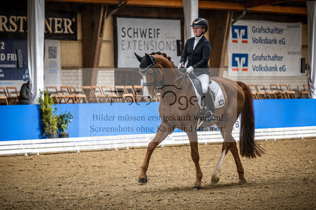 DOS_1124 | Entdecke hochwertige Reitturnierfotos von Foto Oger. Professionell, emotional und authentisch – jetzt Lieblingsmomente im Shop bestellen.Deutschlandweite Turnierfotografie. - Realisiert mit Pictrs.com