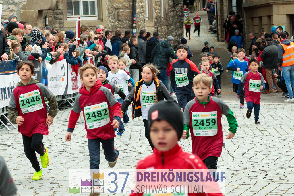 AOK JuniorCup 400m | 3Koenigslauf 2023 - Realisiert mit Pictrs.com