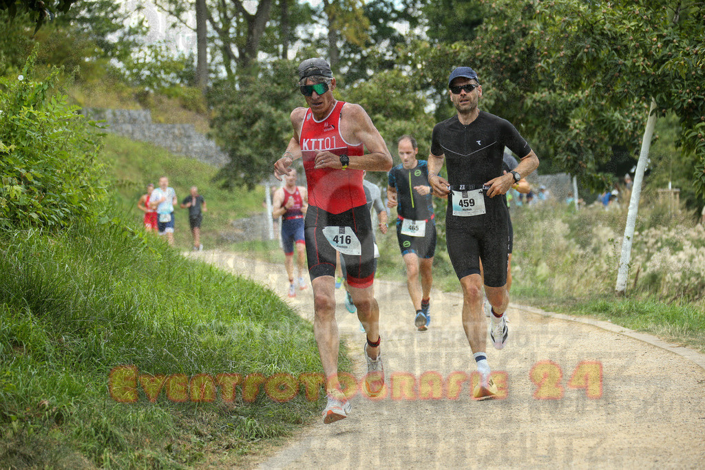 250824_1348_EX1_3787 | Sportfotografie im Rhein-Sieg Kreis, Köln, Bonn, NRW, Rheinland Pfalz, Hessen, etc. Unser Tätigkeitsfeld umfasst den Laufsport vom Volkslauf über den Marathon, Duathlon, Triathon bis zum Ultralauf wie Kölnpfad Ultra oder Schindertrail.