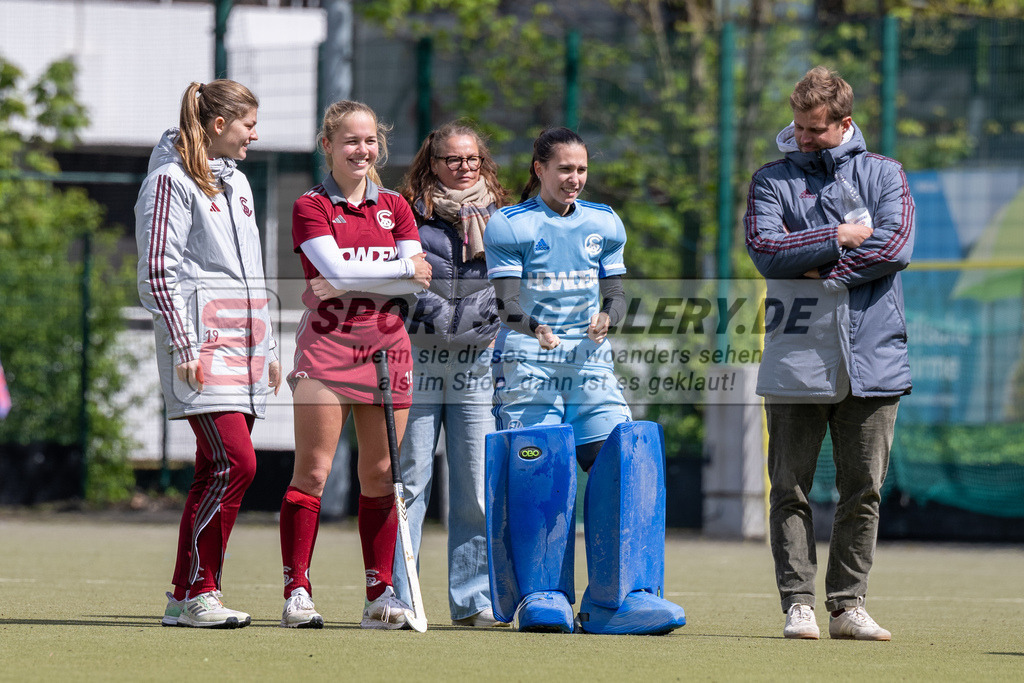 SFE_20240421_0004-2 | Düsseldorf, Deutschland, 21.04.2024:  in Aktion waehrend des Spiels der Feldhockey 1. Bundesliga Damen zwischen Düsseldorfer HC - Münchener SC im Düsseldorfer Hockeyclub 1905 e.V. am 21.04.2024 in Düsseldorf, Deutschland. (Foto von Stephan Fehrmann)

Düsseldorf, Germany, 21.04.2024:  in action during the game of Feldhockey 1. Bundesliga Damen between Düsseldorfer HC - Münchener SC in Düsseldorfer Hockeyclub 1905 e.V. at 21.04.2024 in Düsseldorf, Deutschland. (Foto von Stephan Fehrmann)