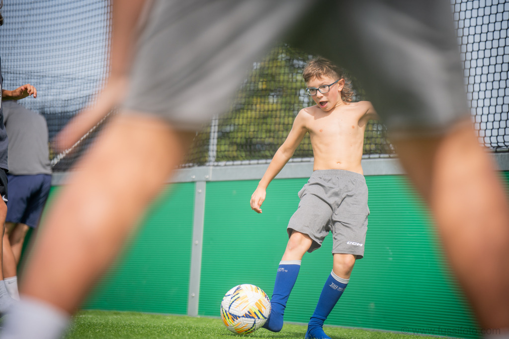 2025-09JP Hockey-Camp-Widnau-1358 | "Fussifoto.com – Ihr Ansprechpartner für hochwertige Fotografie! Entdecken Sie kreative Bilder und professionelle Dienstleistungen. Kontaktieren Sie uns für Ihre Projekte!"