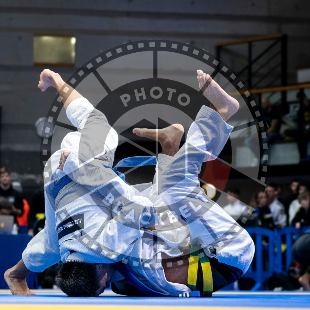20240121PBB7327 | Fighters compete during the second day of the IBJJF European Championship in Paris, France, on January 21, 2024.