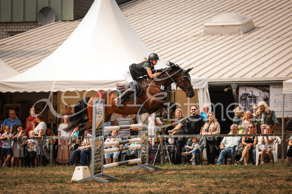 26.SoSpL00067 | Leoni Ertmer Photography - Realisiert mit Pictrs.com