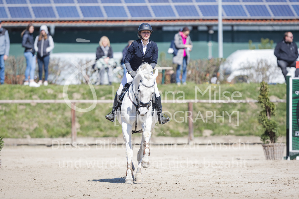 220416_3_A-Springen-339 | Frühlingsfest der Pferde
Herford
16.April 2022
03/1 Sprigprüfung mit steigenden Anforderungen Kl. A** geschlossen 0-43 RLP