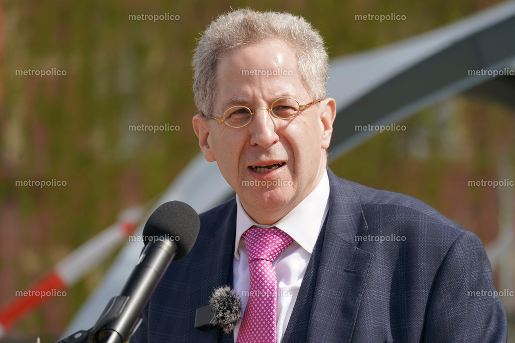Hans-Georg Maaßen (32) | Metropolico