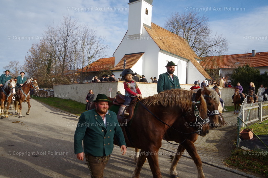 IMGP0860 | fotografiert von Axel PollmannLeonhardi Wallfahrt Benediktbeuern und Murnau, Fronleichnam, Fasching, Landschaft im Loisachtal und Benediktbeuern  - Realisiert mit Pictrs.com