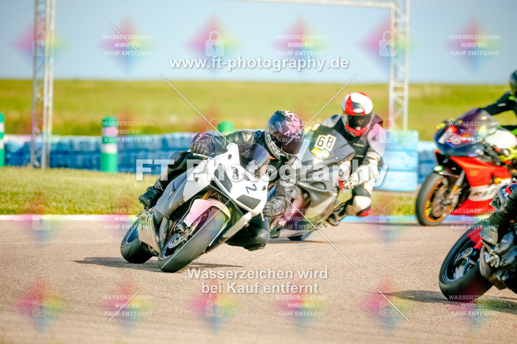 _MOT0411 | Hier findet Ihr Bilder von Touristenfahrten auf der Nürburgring Nordschleife oder von anderen Veranstaltungen die ich besucht habe. Viel Spass beim Durch Schauen 