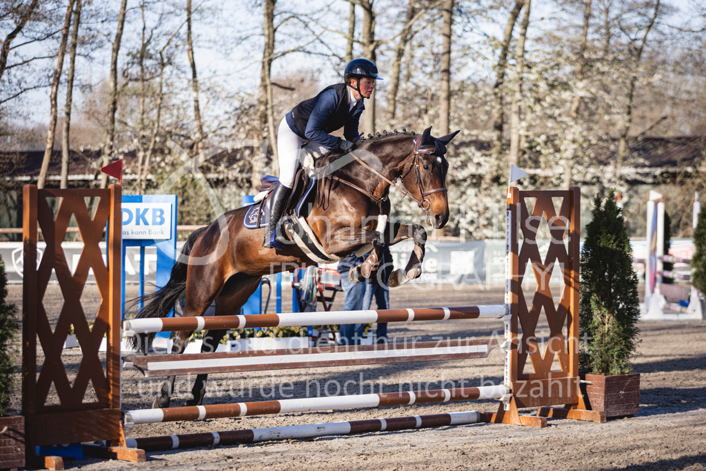 250408_Mühlen_SprPf-A1-147 | Deine schönsten Turniermomente als professionelle Fotos! Entdecke hochwertige Pferdesport-Fotografie im Online-Shop. Jetzt Fotos finden & bestellen!