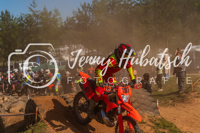 JHF.ECHT.4h.Samstag240 | jennyhubatsch-endurofotografie