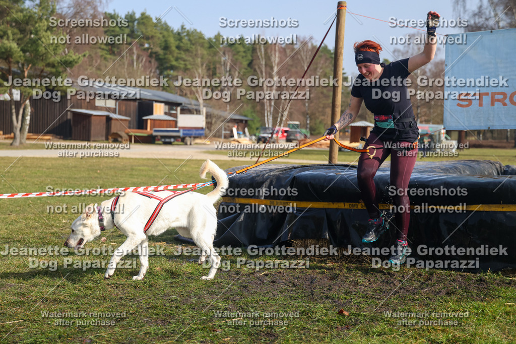 Dog Paparazzi - Strongdog North Mrz26-1918 | Dog Paparazzi Jeanette Grottendiek Fotografie & Videografie - Realisiert mit Pictrs.com