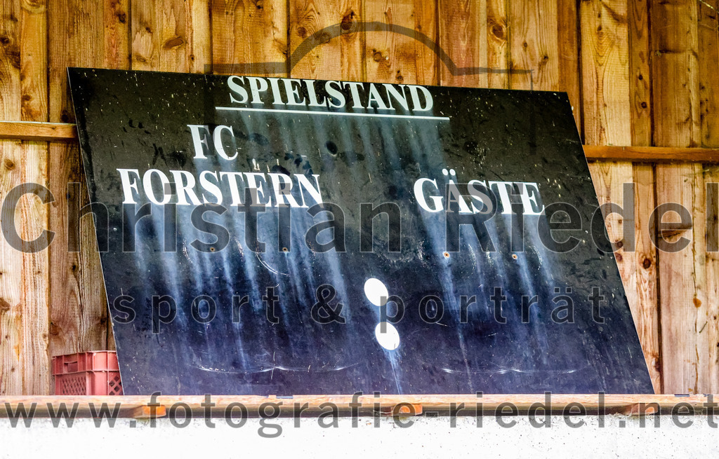 2023-08-04_001_FC_Forstern_gegen_FC_Langengeisling_II | Forstern, Deutschland, 04.08.2023:
Fußball, Kreisklasse 2023 / 2024, 1. Spieltag, FC Forstern gegen FC Langengeisling II, Endergebnis: 2:1

Foto: Christian Riedel / fotografie-riedel.net