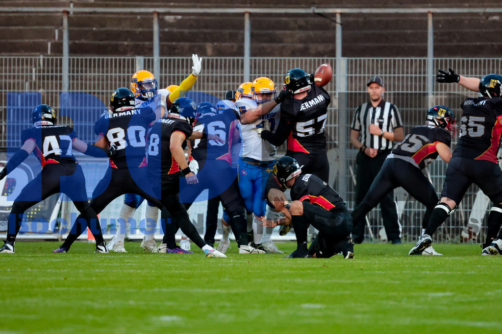 SES_GERSWE20241026-51 | bond - Realisiert mit Pictrs.com