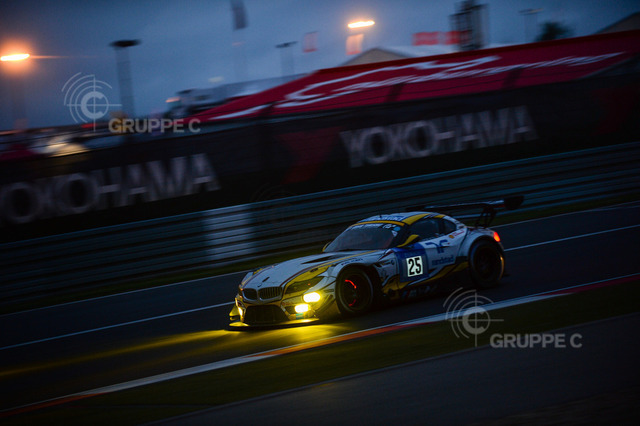 Motorsports / 24 Stunden Nürburgring 2015, Nürburgring-Nordschleife, GER | 24 Stunden Nürburgring 2015, Nürburgring-NordschleifeFoto: Gruppe C GmbH - Realisiert mit Pictrs.com