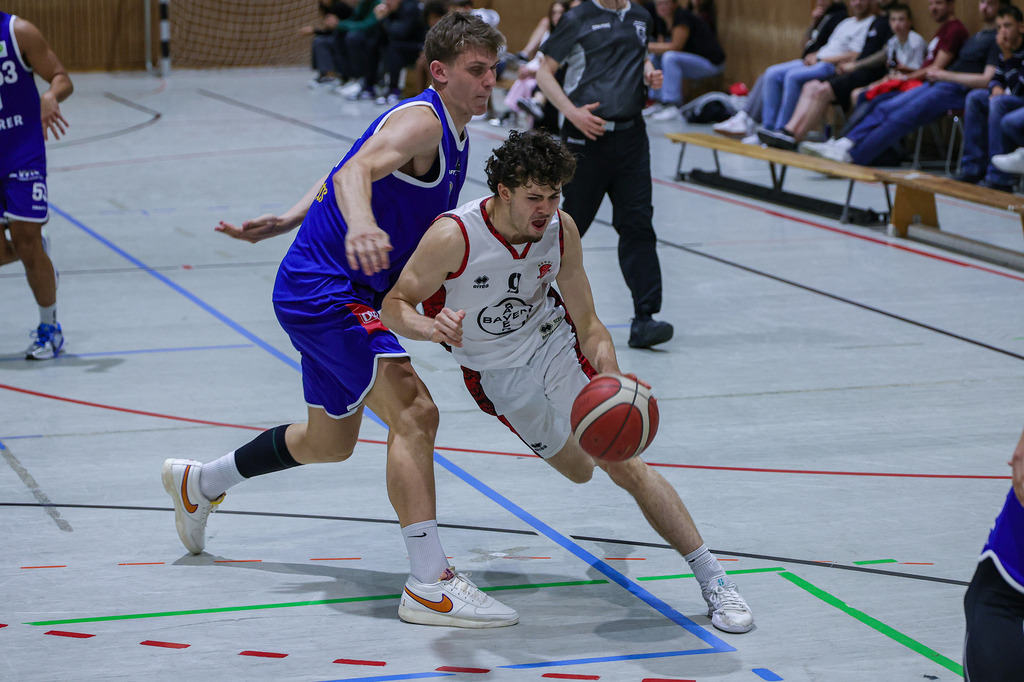Regio Test BAYER GIANTS vs EN Baskets Schwelm-78 | Fotos von Basketballspielen aus dem Raum NRW fotografiert von Gero Mueller-Laschet und Daniel Schaefer - Realisiert mit Pictrs.com