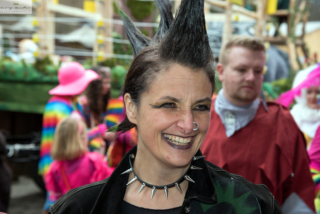 FastSonn_23-113 | Fotoblog Schwarzwald, Foto Blog Wiesental, Pfaffenberg, Winterzauber, Zeller Bergland, Zell im Wiesental, Fotoblog Wiesental, Landschaftsfotos, Bilder Wiesental, Natur, Naturbilder, Fastnacht, Zeller Fastnacht, Zeller Fasnacht, Zeller Bergland, Belchen, - Realisiert mit Pictrs.com