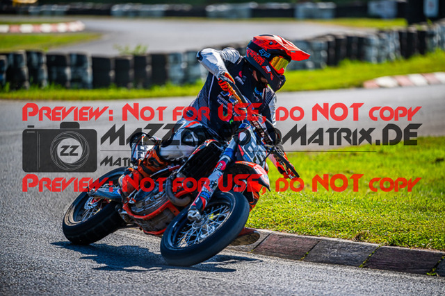 MaZZes_FotoMatrix_230916_5443 | S4