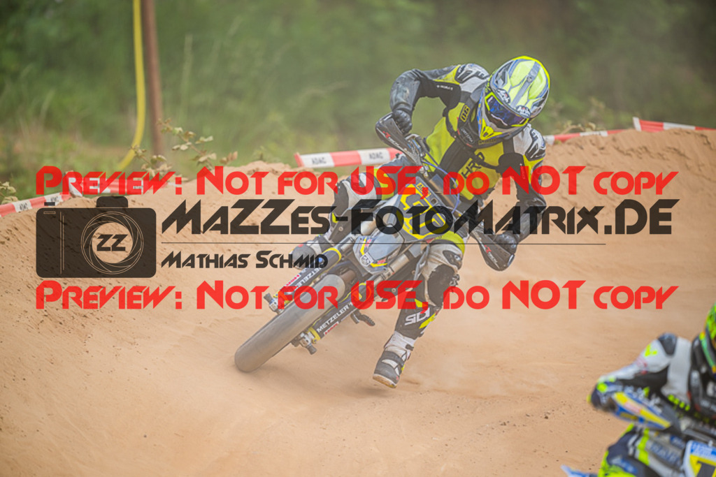 MaZZes_FotoMatrix_220529_7812 | Fotograf Mathias Schmid
Sportfotograf,
Eventfotograf,
Hochzeitsfotograf,
Portraitfotograf