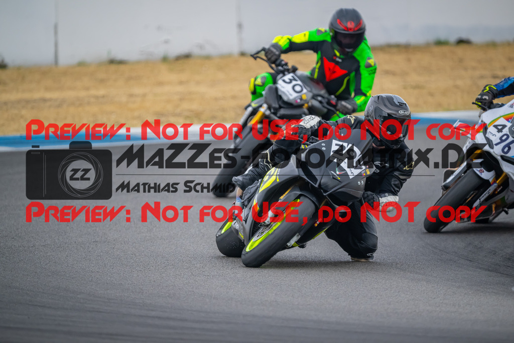 MaZZes-Fotomatrix-20260809-580778 | R1